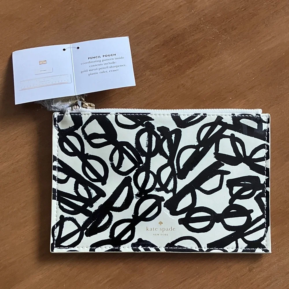 NWT kate spade | Zippered Pouch